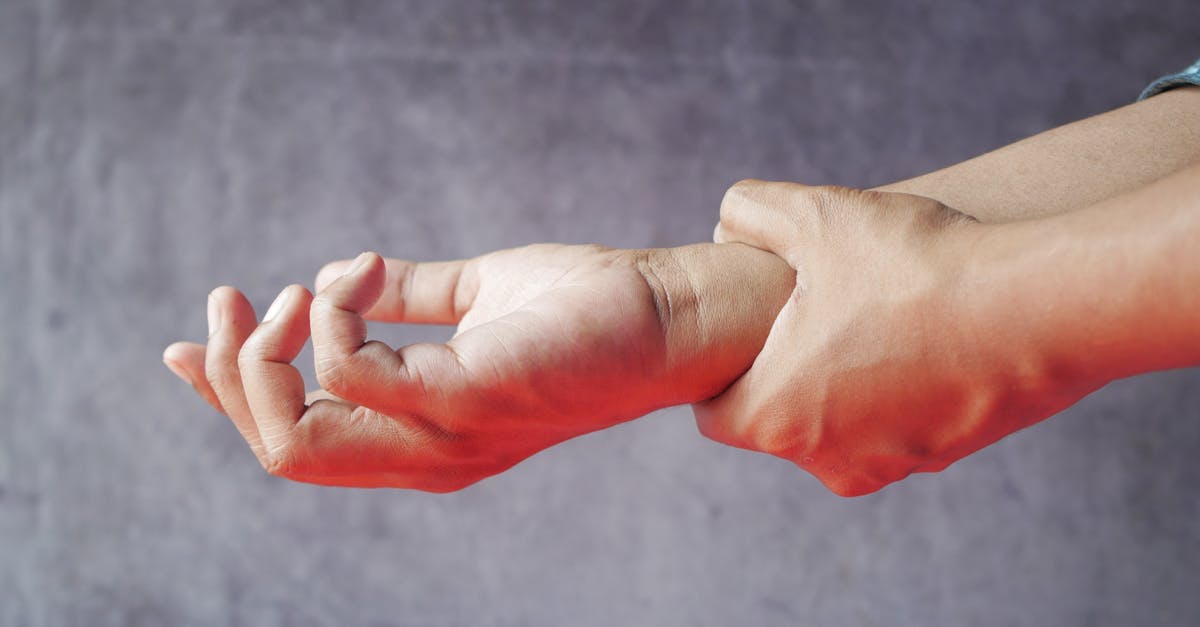 Understanding Thoracic Outlet Syndrome: nerve vs. vascular symptoms